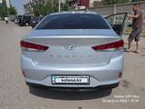 Hyundai Sonata 2018 годаүшін4 999 999 тг. в Алматы – фото 5