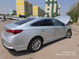 Hyundai Sonata 2018 годаүшін4 999 999 тг. в Алматы