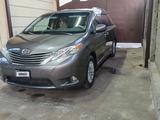 Toyota Sienna 2013 года за 10 000 000 тг. в Шымкент