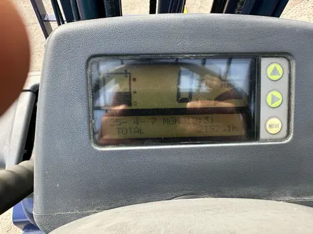 Komatsu  FB25 EX электро, 6.5 метра, 2.5 тонны 2010 года за 7 900 000 тг. в Алматы – фото 8