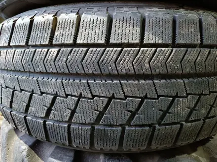 225/60R17 пара Bridgestone BLIZZAK VRX за 45 000 тг. в Алматы – фото 3