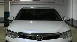 Toyota Camry 2017 года за 12 790 000 тг. в Актау – фото 3