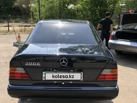 Mercedes-Benz E 280 1993 годаүшін3 000 000 тг. в Алматы – фото 6