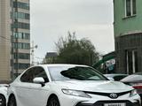 Toyota Camry 2021 года за 20 000 000 тг. в Алматы