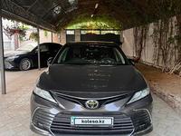 Toyota Camry 2021 годаfor18 000 000 тг. в Шымкент