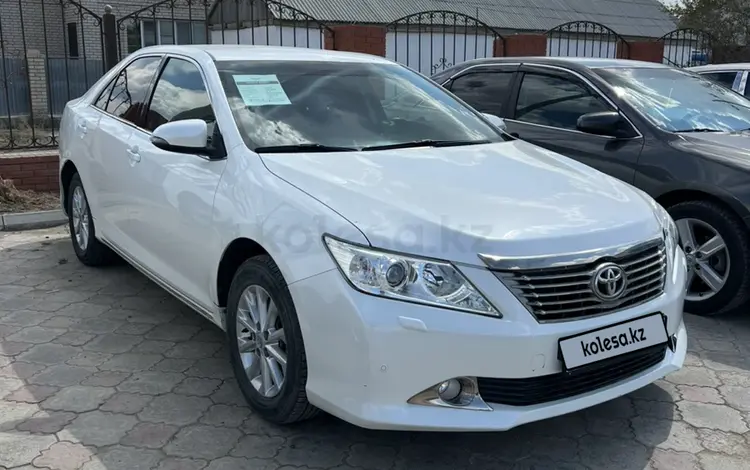 Toyota Camry 2013 годаүшін12 000 000 тг. в Атырау