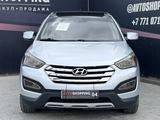 Hyundai Santa Fe 2013 годаfor9 900 000 тг. в Актобе – фото 2