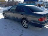 Mercedes-Benz E 200 1996 года за 2 650 000 тг. в Рудный – фото 4