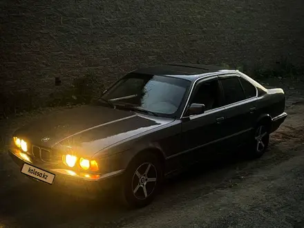 BMW 520 1996 года за 1 000 000 тг. в Петропавловск – фото 2