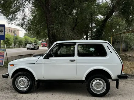 ВАЗ (Lada) Lada 2121 2015 года за 3 980 000 тг. в Алматы – фото 14