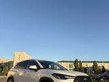 Toyota Corolla Cross 2024 года за 10 000 000 тг. в Уральск – фото 2