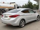 Hyundai Elantra 2013 года за 3 500 000 тг. в Уральск – фото 2
