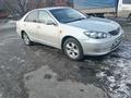 Toyota Camry 2002 годаүшін4 600 000 тг. в Семей – фото 3