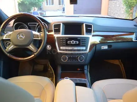 Mercedes-Benz GL 500 2013 года за 17 500 000 тг. в Алматы – фото 3