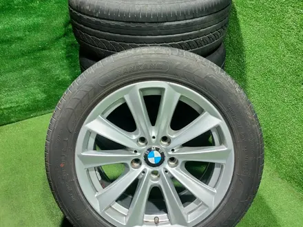 Оригинальные Диск с шинами BMW 236 стиль 225/55R17 Hankang за 250 000 тг. в Алматы – фото 2