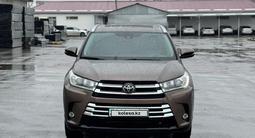 Toyota Highlander 2019 года за 18 000 000 тг. в Тараз – фото 2