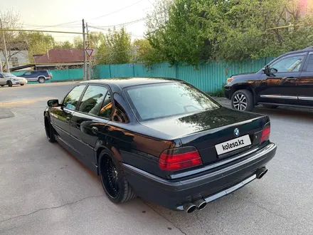 BMW 750 1999 года за 7 000 000 тг. в Алматы – фото 9