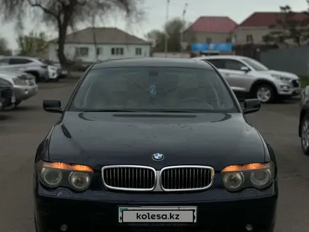 BMW 745 2003 года за 3 000 000 тг. в Алматы