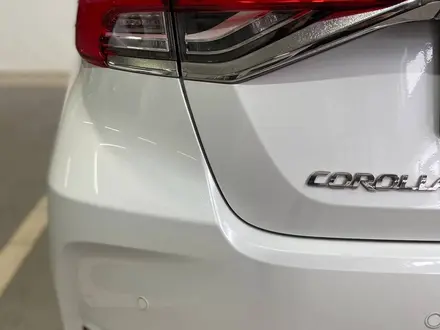 Toyota Corolla Prestige 2023 года за 15 506 000 тг. в Актобе – фото 10