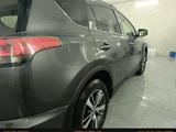 Toyota RAV4 2015 годаfor7 800 000 тг. в Актау – фото 5