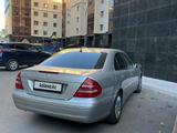 Mercedes-Benz E 320 2002 годаүшін4 650 000 тг. в Караганда – фото 5