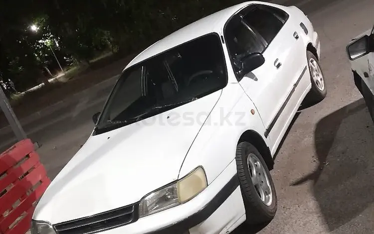 Toyota Carina E 1992 годаfor1 600 000 тг. в Караганда