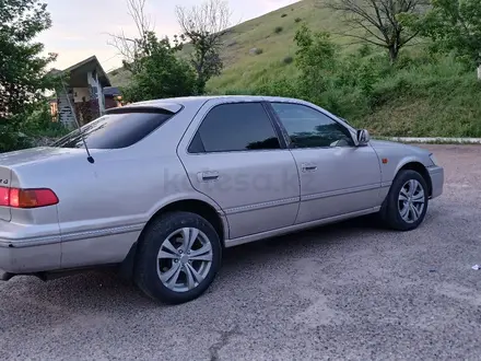 Toyota Camry 2001 года за 2 700 000 тг. в Тараз – фото 6