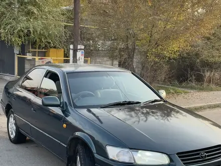 Toyota Camry Gracia 1998 года за 1 700 000 тг. в Алматы – фото 2