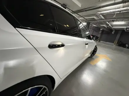 BMW 520 2021 года за 19 998 000 тг. в Алматы – фото 15
