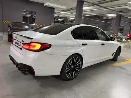 BMW 520 2021 года за 19 998 000 тг. в Алматы – фото 22