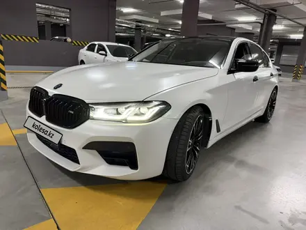 BMW 520 2021 года за 19 998 000 тг. в Алматы – фото 33