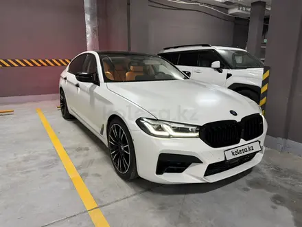 BMW 520 2021 года за 19 998 000 тг. в Алматы – фото 4