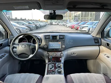 Toyota Highlander 2011 года за 9 890 000 тг. в Алматы – фото 6