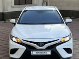 Toyota Camry 2018 года за 10 800 000 тг. в Шымкент
