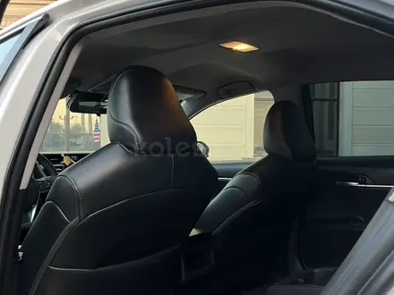 Toyota Camry 2018 года за 10 800 000 тг. в Шымкент – фото 9