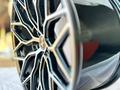 Премиальные диски R20 5x114.3 Black Machined Face за 440 000 тг. в Алматы – фото 3