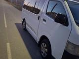 Toyota Hiace 2005 годаfor6 000 000 тг. в Атырау – фото 2