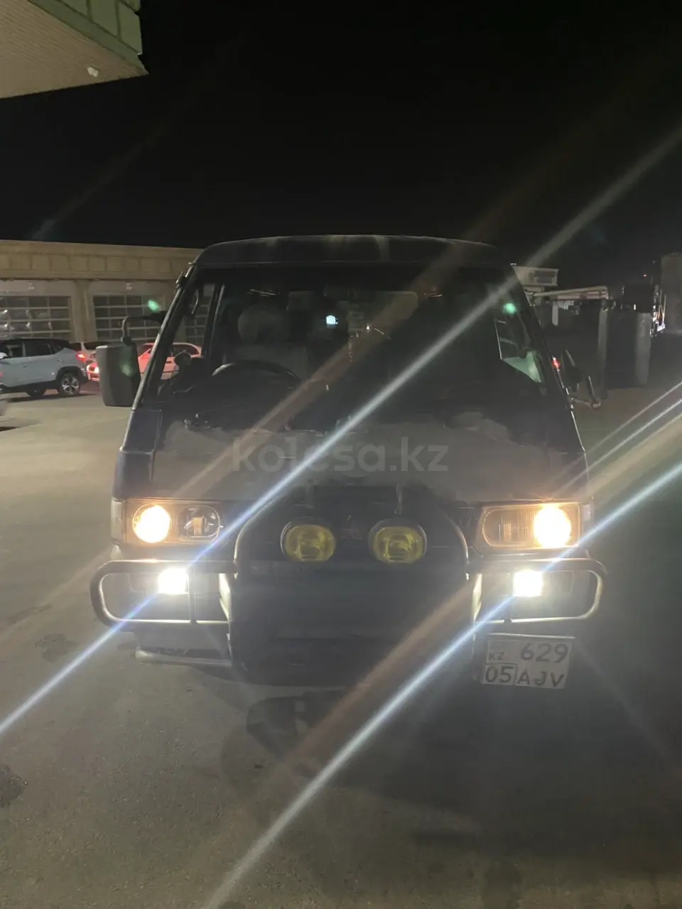 Mitsubishi Delica, 1997