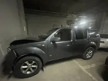 Nissan Pathfinder, 2005