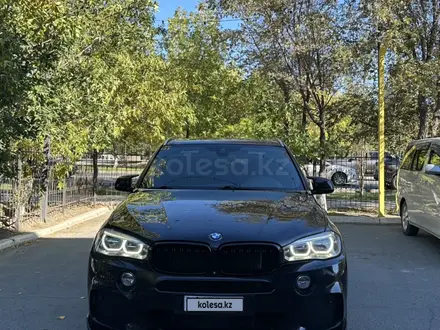 BMW X5 2015 года за 13 000 000 тг. в Атырау – фото 2