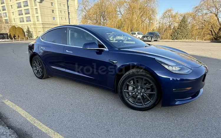 Tesla Model 3 2018 года за 10 000 000 тг. в Алматы