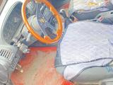Mazda 323 1993 годаүшін400 000 тг. в Усть-Каменогорск – фото 2