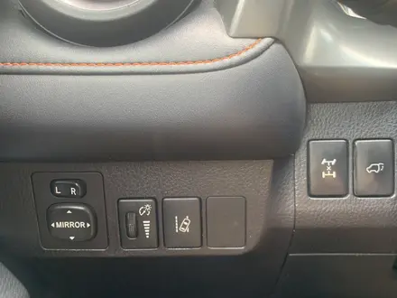 Toyota RAV4 2019 года за 10 920 000 тг. в Актобе – фото 13