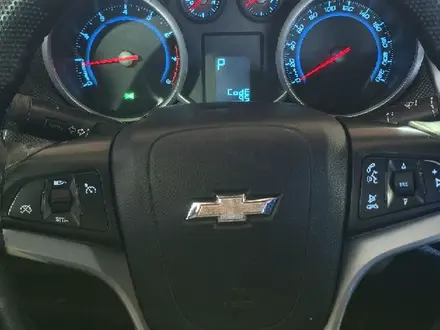 Chevrolet Cruze 2013 года за 3 299 999 тг. в Астана – фото 19