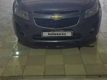 Chevrolet Cruze 2013 года за 3 299 999 тг. в Астана – фото 2