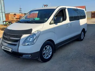 Hyundai H1, 2013