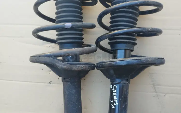 Стойки передние на Mazda Cronos. 626. за 1 402 тг. в Шымкент