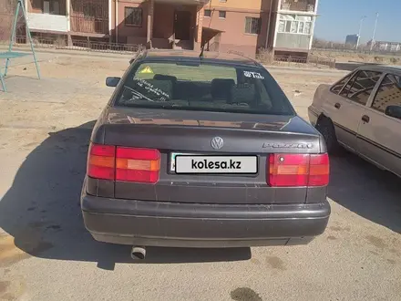 Volkswagen Passat 1995 года за 1 600 000 тг. в Кызылорда – фото 2