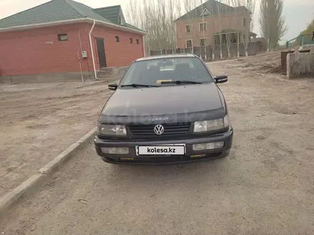 Volkswagen Passat 1995 года за 1 600 000 тг. в Кызылорда – фото 5