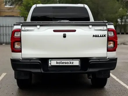 Toyota Hilux 2022 года за 20 200 000 тг. в Актобе – фото 6